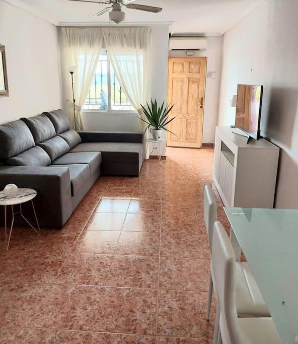 2 Bedroom Apartment. Orihuela. Bagian luar foto